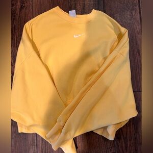 Nike sweatshirt